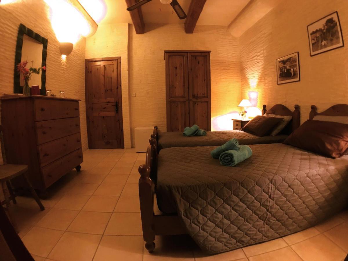 Ad Hoc B&B Il-Pergla Exterior photo